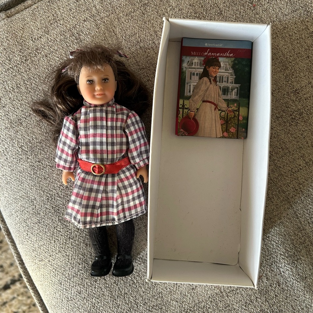 American Girl Samantha Mini Doll with Little Book